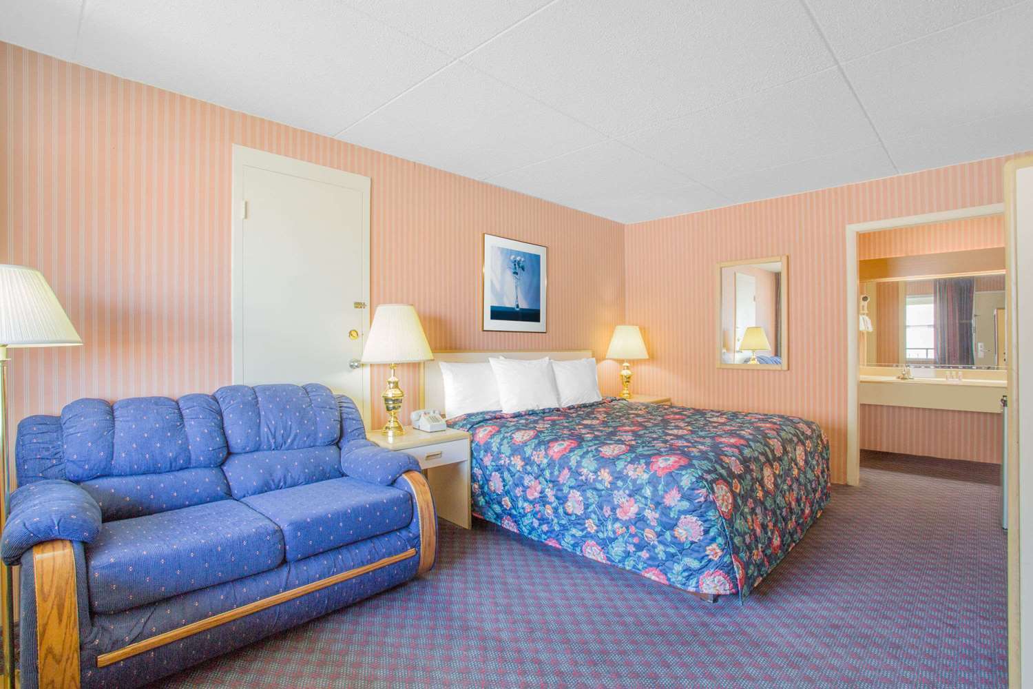 Days Inn By Wyndham Florence Downtown Экстерьер фото